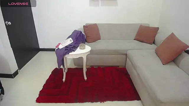 Snapshot of Kat_cute_ chatting on January 9, 4:41 am Kat cute online show from January 9, 4:41 am