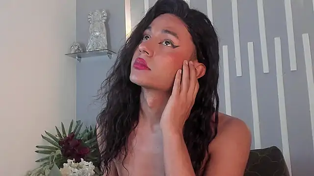 Sabrina Rosse   online show from January 9, 9:37 am