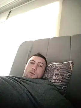 Snapshot of 22genc56 chatting on April 9, 3:06 pm 22genc56 online show from April 9, 3:06 pm