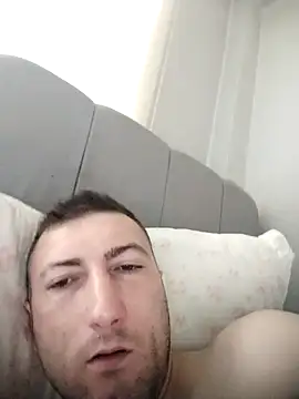 Snapshot of 22genc56 chatting on April 10, 1:05 pm 22genc56 online show from April 10, 1:05 pm