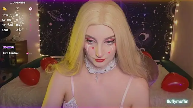 Fluffy muffin  online show from February 14, 9:10 pm