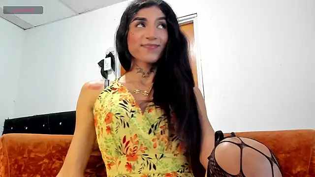 chloe evanx  online show from December 3, 7:22 pm