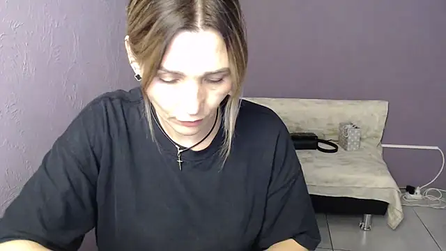  sexy lady online show from September 22, 1:35 pm