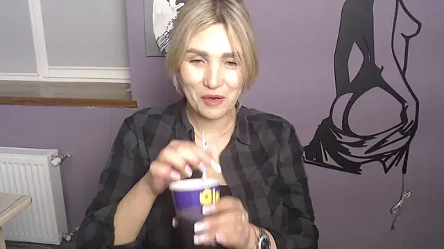  sexy lady online show from March 22, 2:20 pm