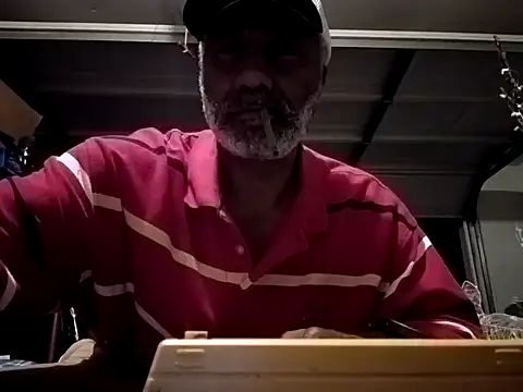 Snapshot of yasohw chatting on February 6, 5:14 am yasohw online show from February 6, 5:14 am