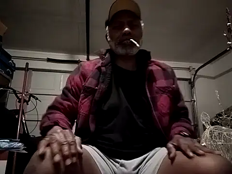 Snapshot of yasohw chatting on February 10, 4:52 am yasohw online show from February 10, 4:52 am