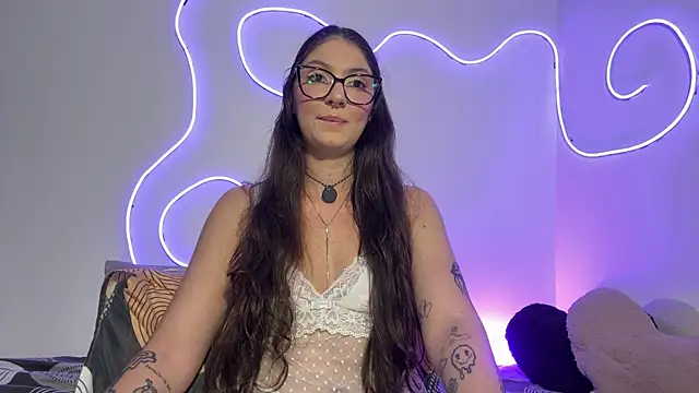 DianaSartori online show from July 7, 8:02 pm