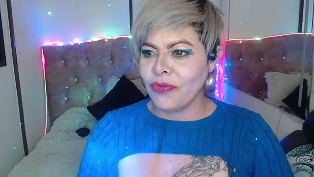 Snapshot of Grecia_Horny chatting on January 23, 12:30 pm Grecia Horny online show from January 23, 12:30 pm