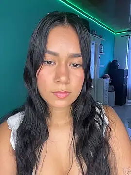 ALANAH KITTY online show from March 11, 7:31 pm