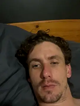 bradleyjamesmc online show from September 13, 9:58 pm