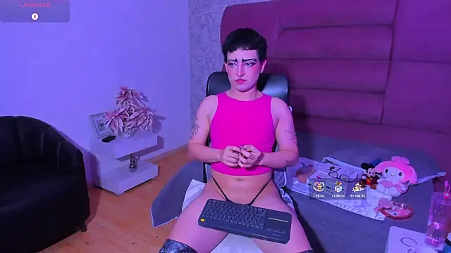 melodybonss  online show from January 18, 8:41 am