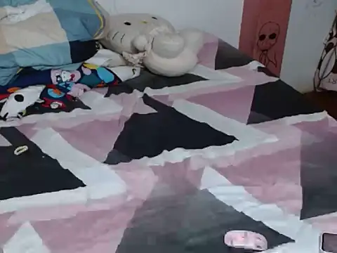 Avoa 26 online show from December 18, 5:13 am