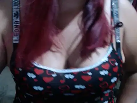 Snapshot of Dirtylovv chatting on January 10, 10:46 pm Dirtylovv online show from January 10, 10:46 pm