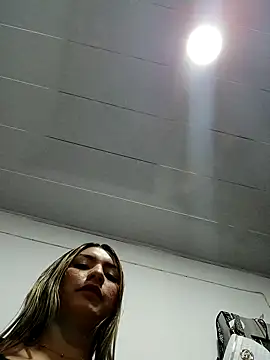 Snapshot of GIRL_DONCELLA chatting on January 30, 11:02 pm GIRL DONCELLA online show from January 30, 11:02 pm