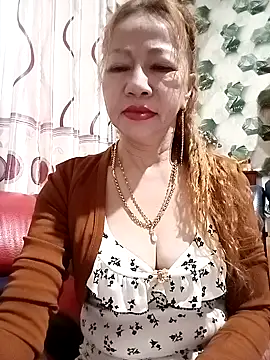 Snapshot of Baby-sexysweet69 chatting on December 18, 11:08 pm Baby-sexysweet69 online show from December 18, 11:08 pm