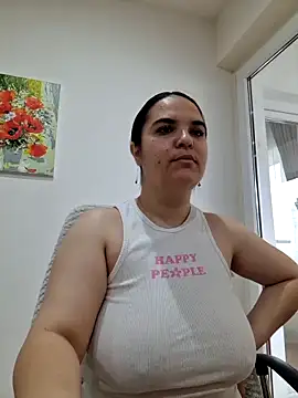 Ella-Diamond online show from May 13, 5:49 am