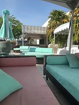 miamiworld online show from May 11, 9:23 pm