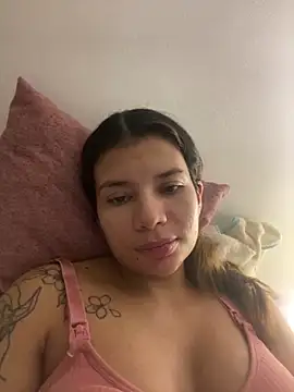 Snapshot of adop_me__ chatting on February 20, 5:23 am adop me online show from February 20, 5:23 am