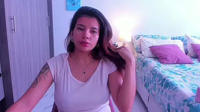 Snapshot of adop_me__ chatting on March 15, 3:27 pm adop me online show from March 15, 3:27 pm