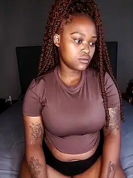 ThickPearlx23 online show from March 1, 8:27 am