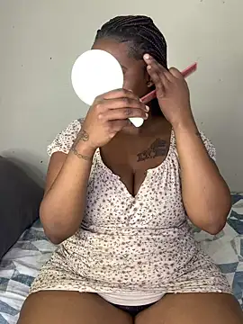 ThickPearlx23 online show from June 27, 9:09 pm