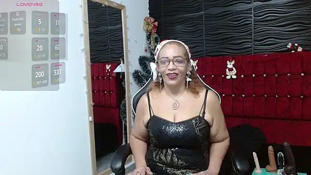 Snapshot of PervertedMature chatting on December 24, 4:11 am PervertedMature online show from December 24, 4:11 am