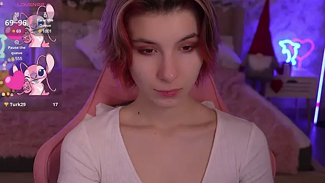 Snapshot of HaylaAmber chatting on January 4, 12:49 pm HaylaAmber online show from January 4, 12:49 pm