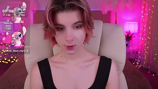 Snapshot of HaylaAmber chatting on January 7, 10:54 am HaylaAmber online show from January 7, 10:54 am