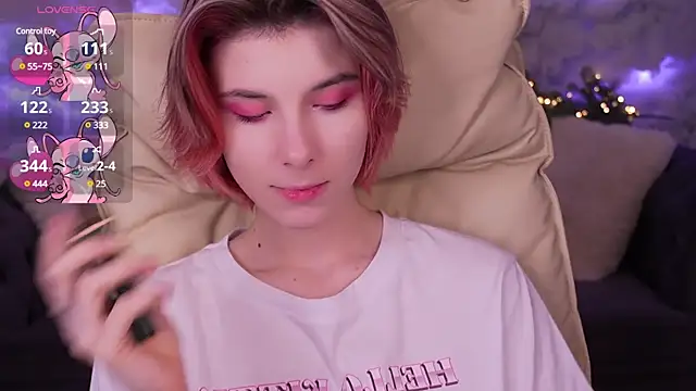 Snapshot of HaylaAmber chatting on January 19, 11:00 pm HaylaAmber online show from January 19, 11:00 pm