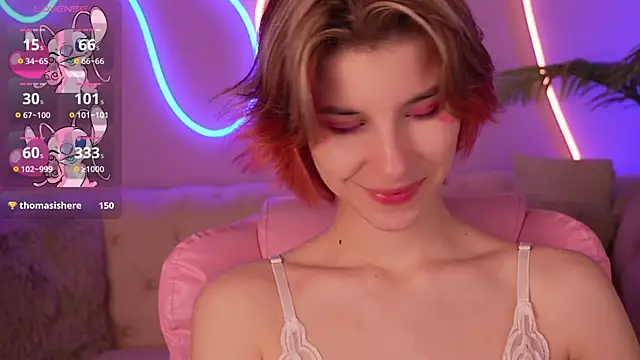 Snapshot of HaylaAmber chatting on February 14, 11:09 pm HaylaAmber online show from February 14, 11:09 pm