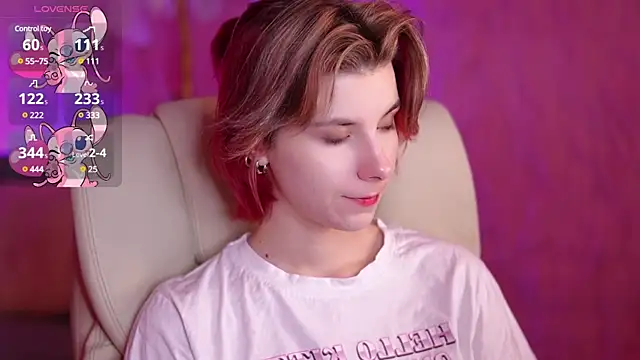 Snapshot of HaylaAmber chatting on February 23, 8:55 pm HaylaAmber online show from February 23, 8:55 pm