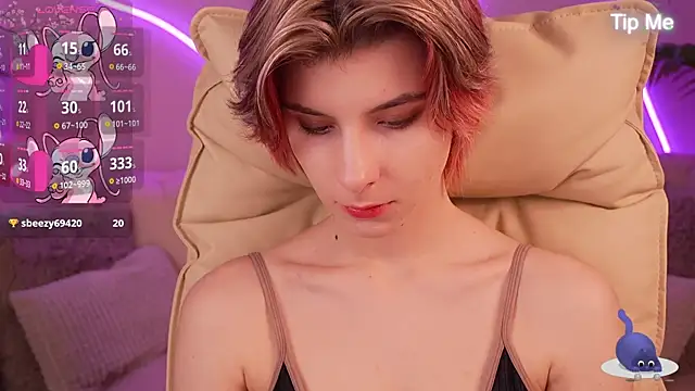 Snapshot of HaylaAmber chatting on March 10, 11:16 pm HaylaAmber online show from March 10, 11:16 pm