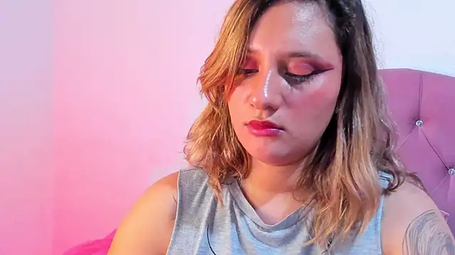 Mila nixon02 online show from March 17, 4:01 pm