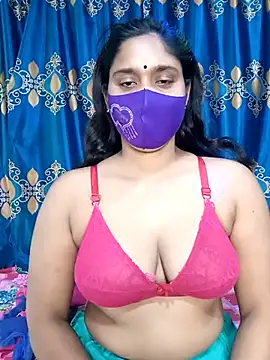 Hot Maleka online show from February 16, 6:10 am