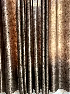 Snapshot of Sexo_shivani chatting on October 18, 9:43 am Sexo shivani online show from October 18, 9:43 am