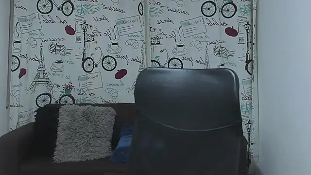 DanaaRey online show from October 15, 4:40 pm