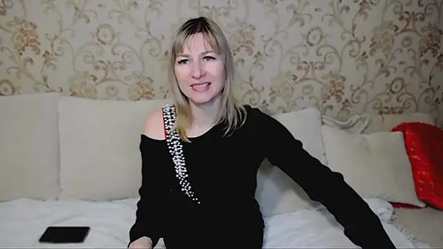Incredible Ariela online show from December 7, 11:40 am