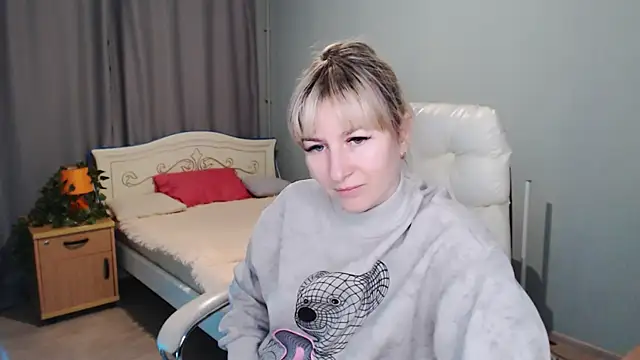Incredible Ariela online show from January 12, 2:30 pm
