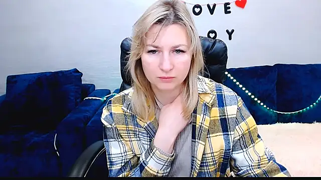 Incredible Ariela online show from December 18, 7:58 am