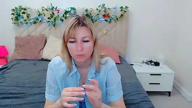 Incredible Ariela online show from May 7, 11:59 am