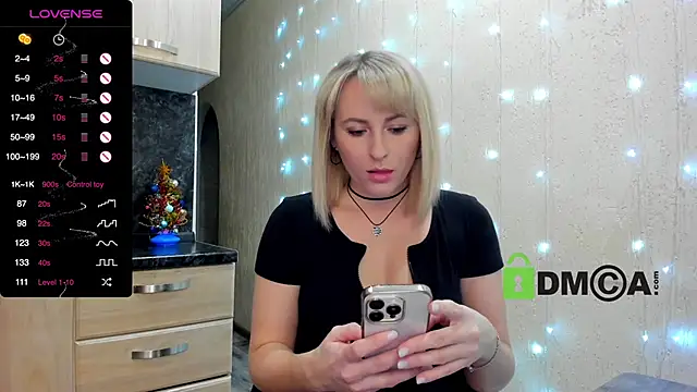 Smoorodinkaa online show from January 4, 9:09 pm