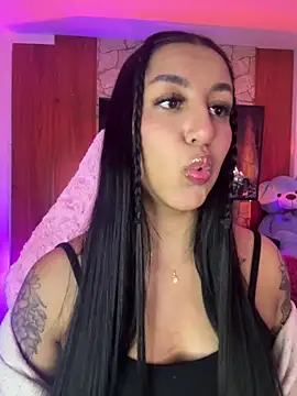 Tamara Roberts1 online show from March 30, 2:01 am