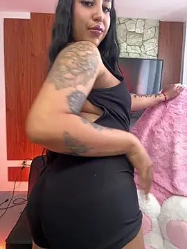 Tamara Roberts1 online show from May 9, 8:47 pm