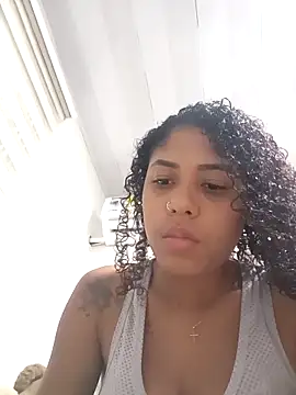 Snapshot of charlotteone chatting on February 20, 12:41 am charlotteone online show from February 20, 12:41 am