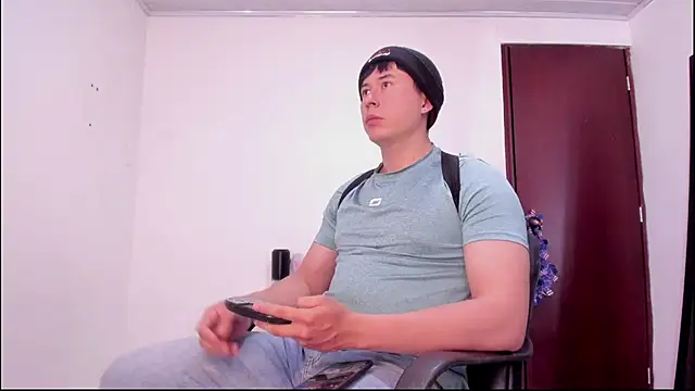 Snapshot of setsuna10 chatting on September 24, 7:28 pm setsuna10 online show from September 24, 7:28 pm