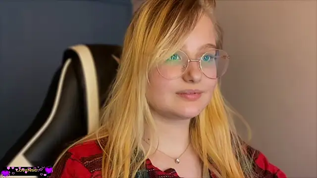 JacyWinslat online show from February 21, 9:32 pm