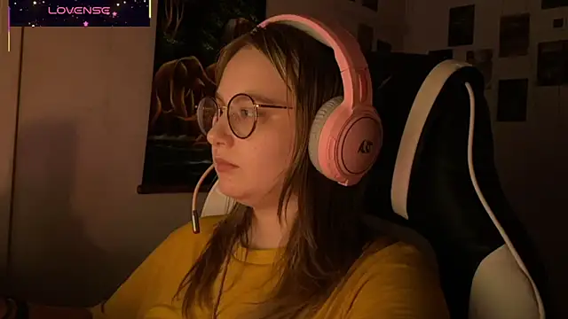 JacyWinslat online show from October 14, 8:20 pm