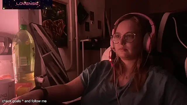 JacyWinslat online show from November 15, 3:52 pm