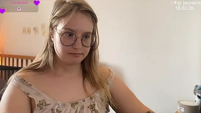 JacyWinslat online show from February 18, 9:49 am