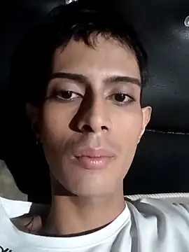 DOMINANTE KLOE  online show from March 5, 1:31 am